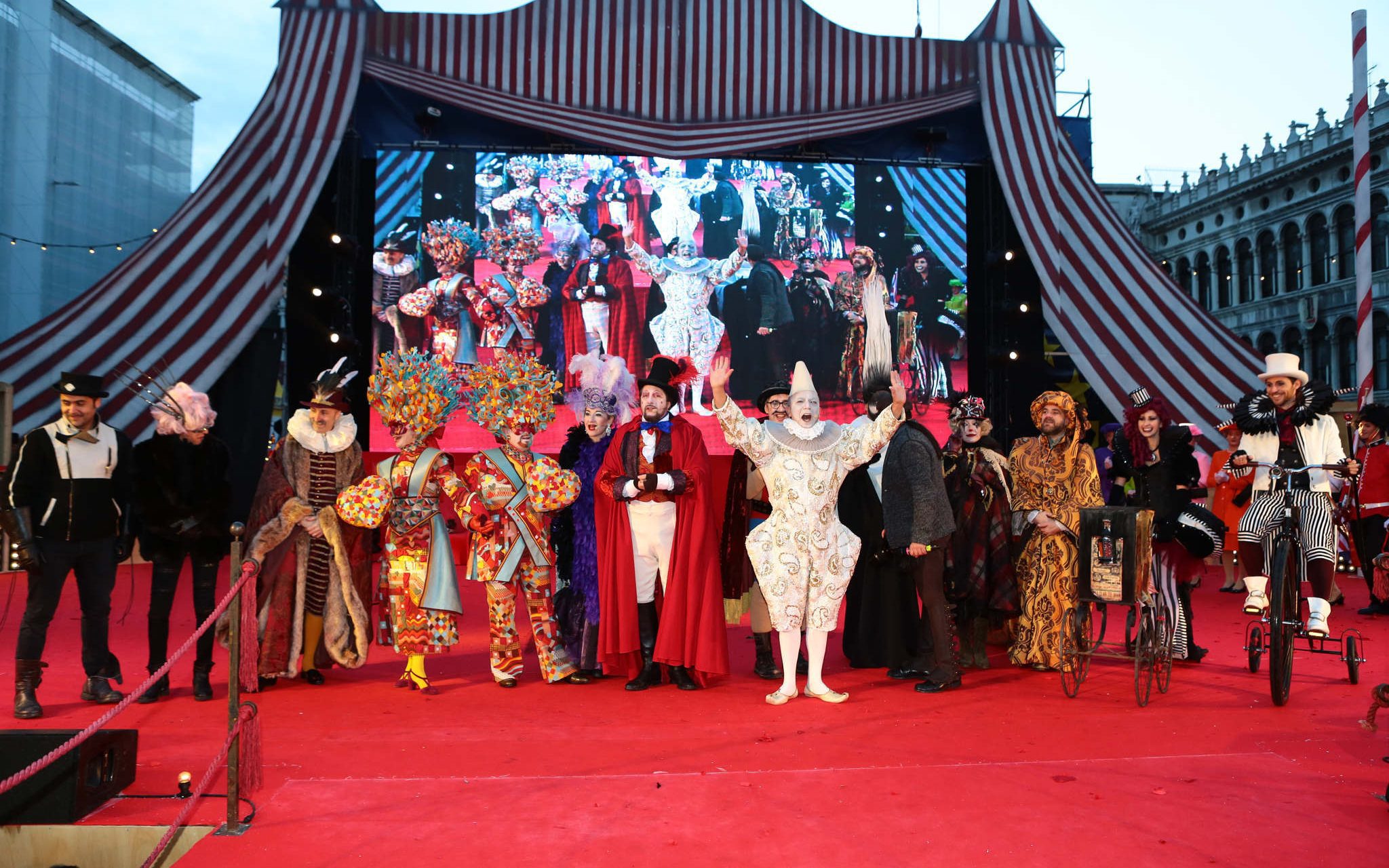 Quanto Costa Andare Al Festival Di Venezia